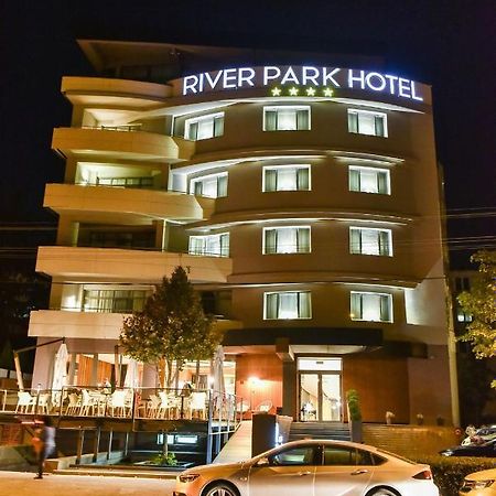 Hotel River Park 클루지나포카 외부 사진